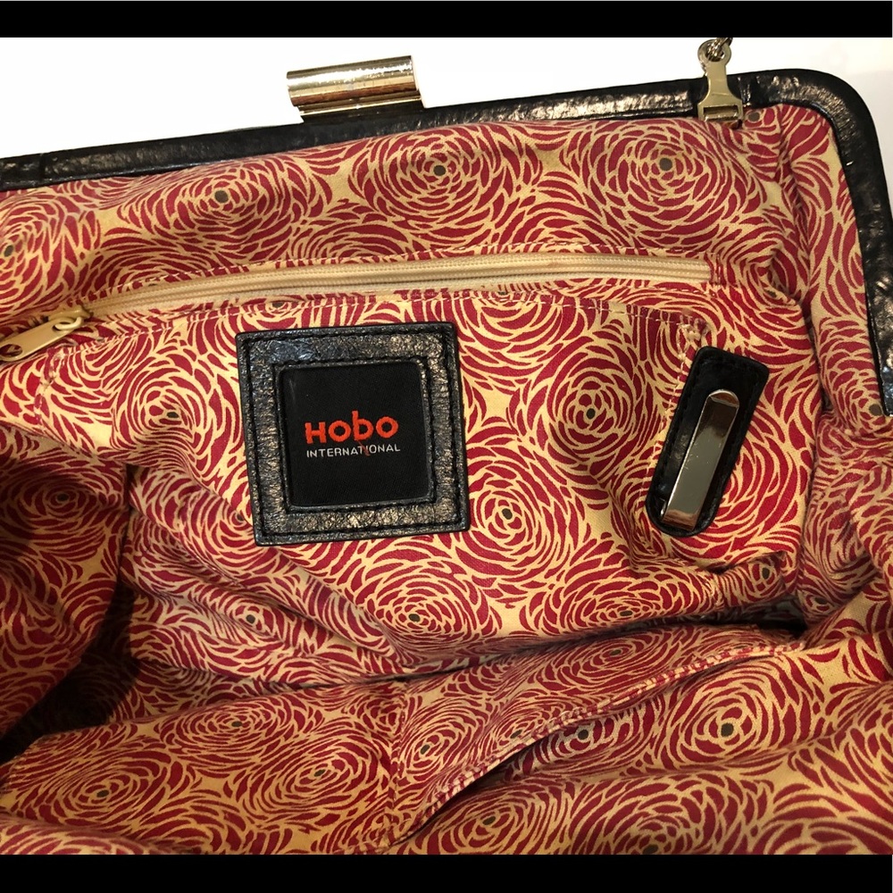 HOBO Vintage Leather Black Purse w/ Chain Strap - Picture 2 of 8
